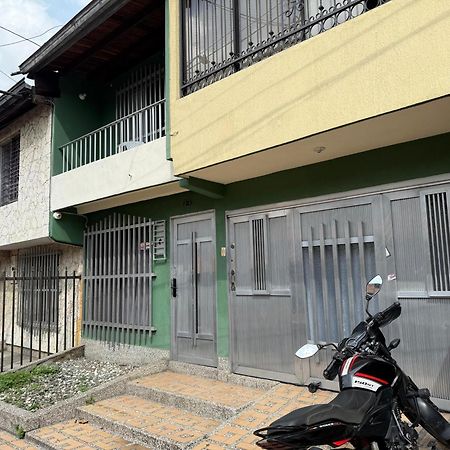 Road Living Home Medellín Zewnętrze zdjęcie